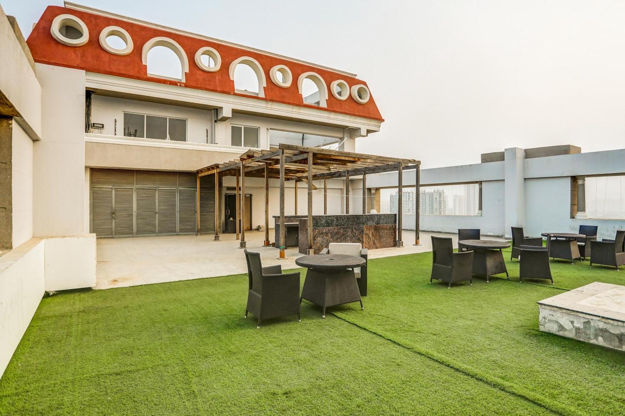 Collection O Limewood Stay Gurgaon Extérieur photo